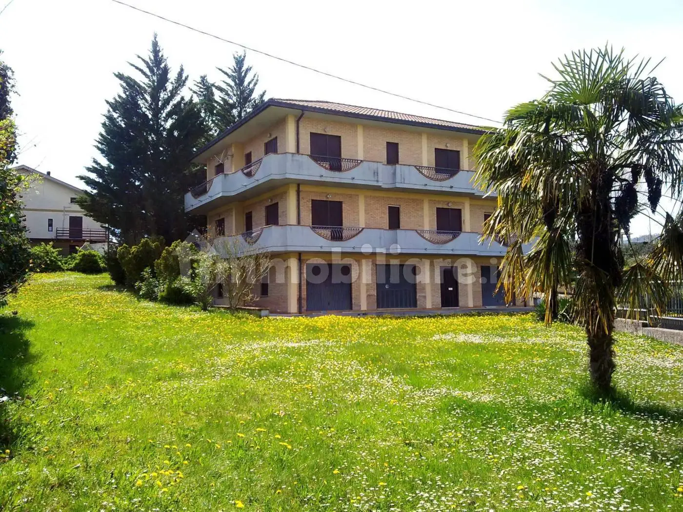 Villa in vendita a Castel Castagna