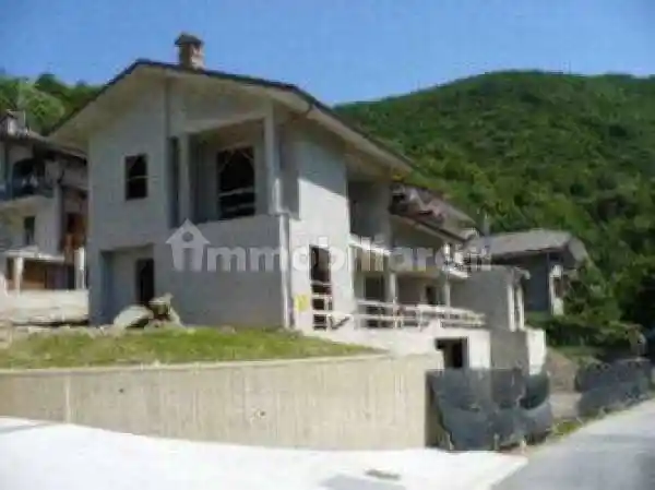 Villetta a schiera in vendita a Villar Perosa