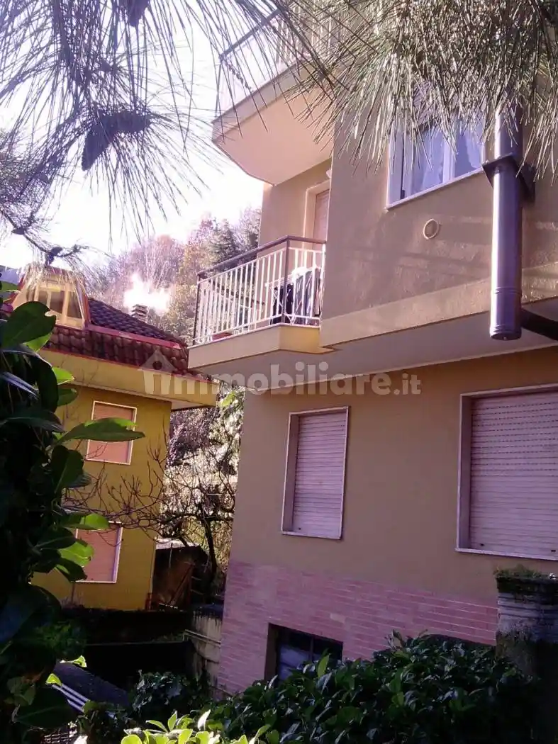 Appartamento in vendita a Airuno