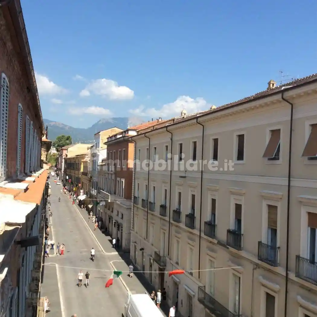 Trilocale via Carlo Forti 2, Centro, Teramo - foto 4