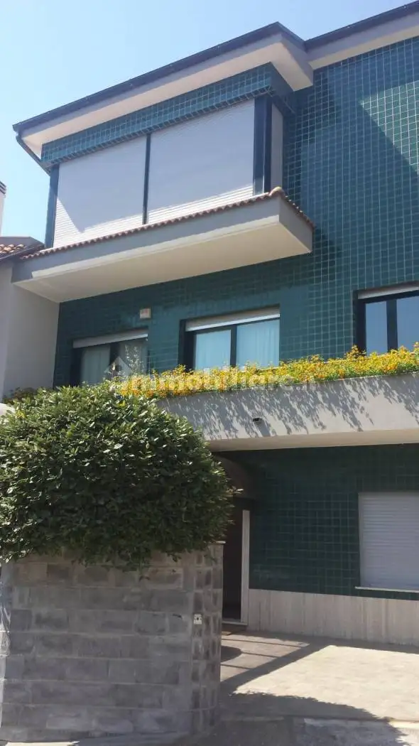 Villa in vendita a Soverato