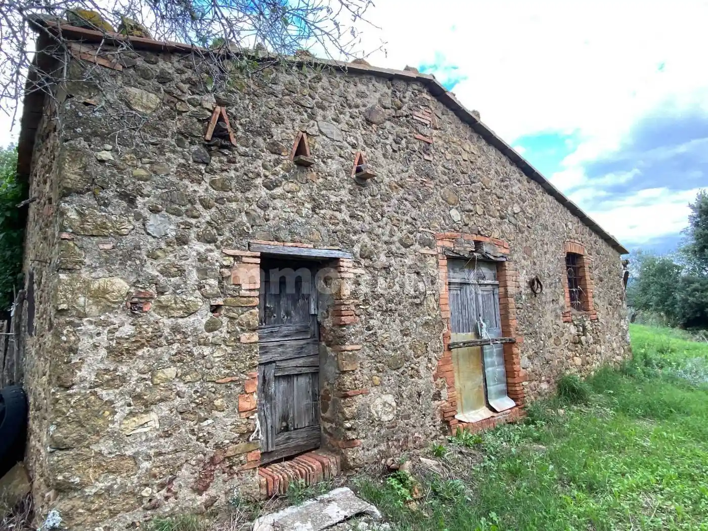 Rustico - Casale in vendita a Pomarance