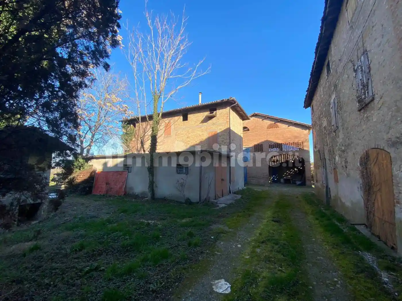 Rustico - Casale in vendita a Casalgrande