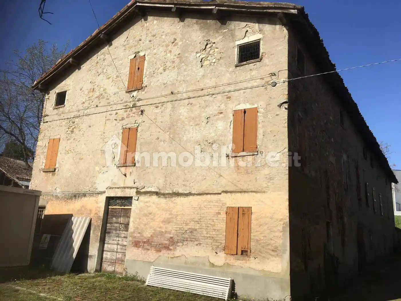 Rustico - Casale in vendita a Casalgrande