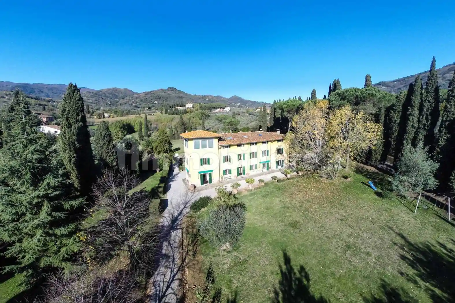 Villa in vendita a Pescia