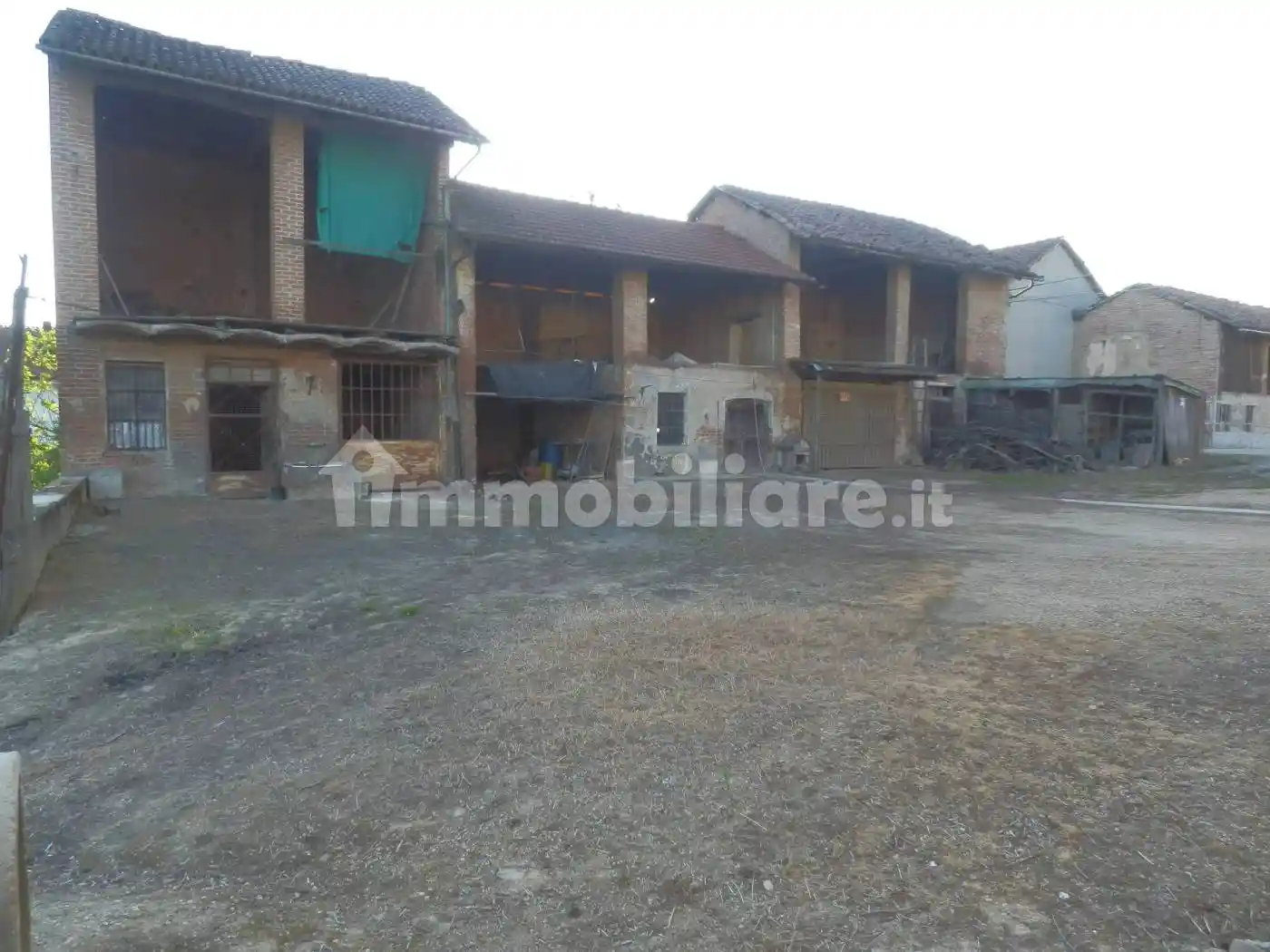 Cascina, da ristrutturare, 800 m², Vigliano d'Asti - foto 4