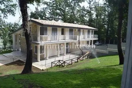 Villa in vendita a Nazzano