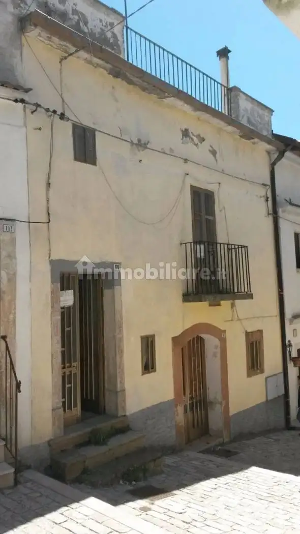 Appartamento in vendita a Panni