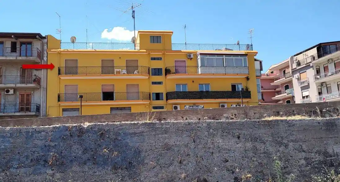 Appartamento in vendita a Nizza di Sicilia
