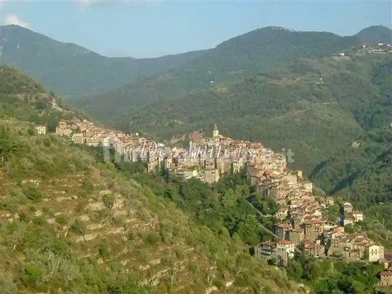 Appartamento in vendita a Apricale