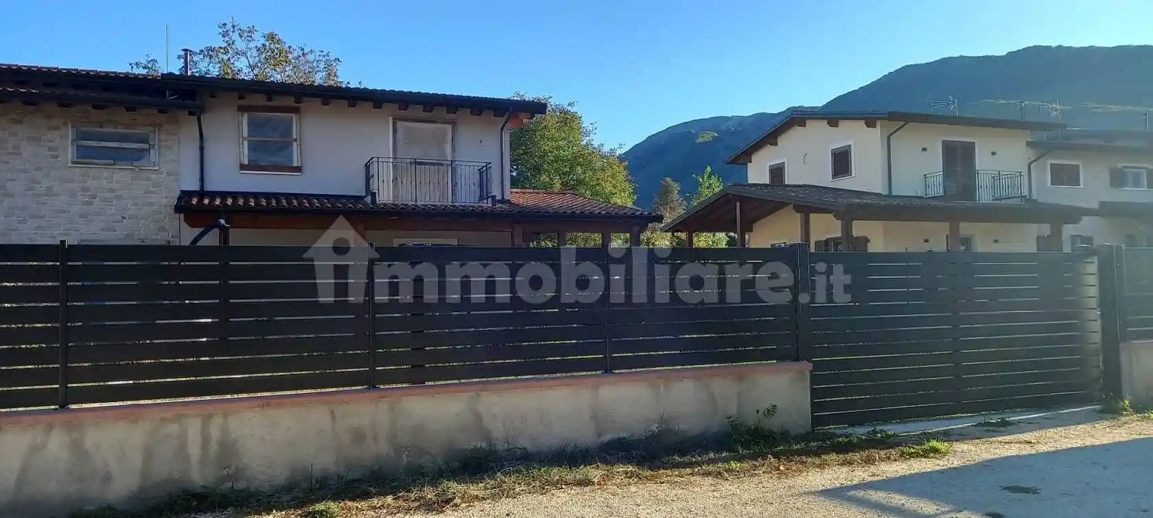 Villa bifamiliare, nuova, 180 m², Scoppito - foto 4