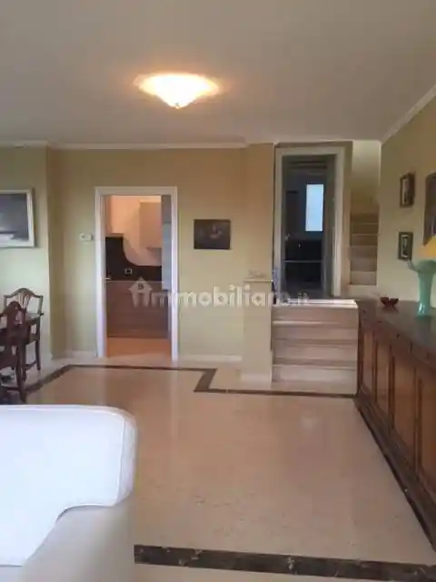 Villa in vendita a Bordighera