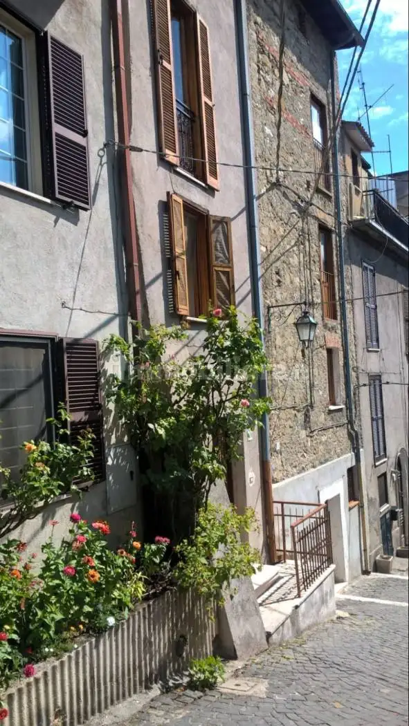 Appartamento in vendita a Carsoli