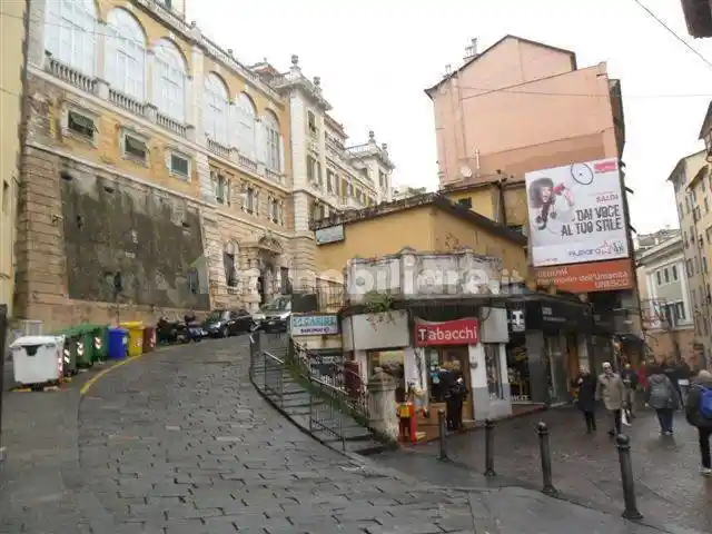 Appartamento in affitto a Genova