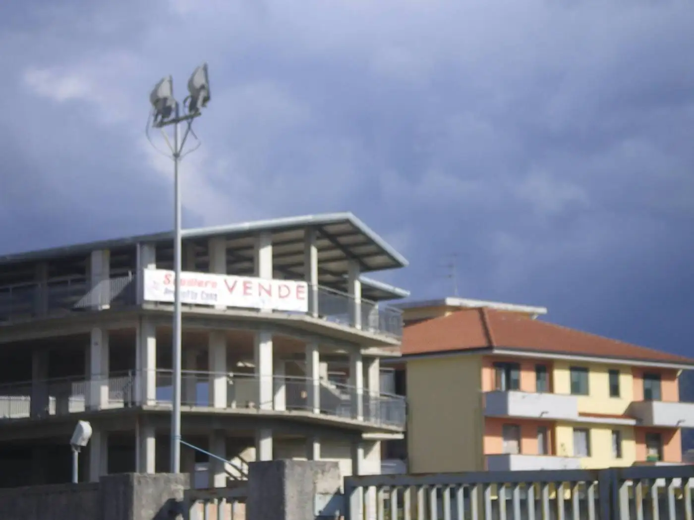 Palazzo - Edificio in vendita a Pontecagnano Faiano