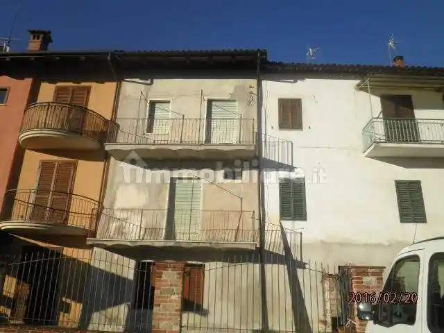 Casa indipendente in vendita a Villanova Mondovì