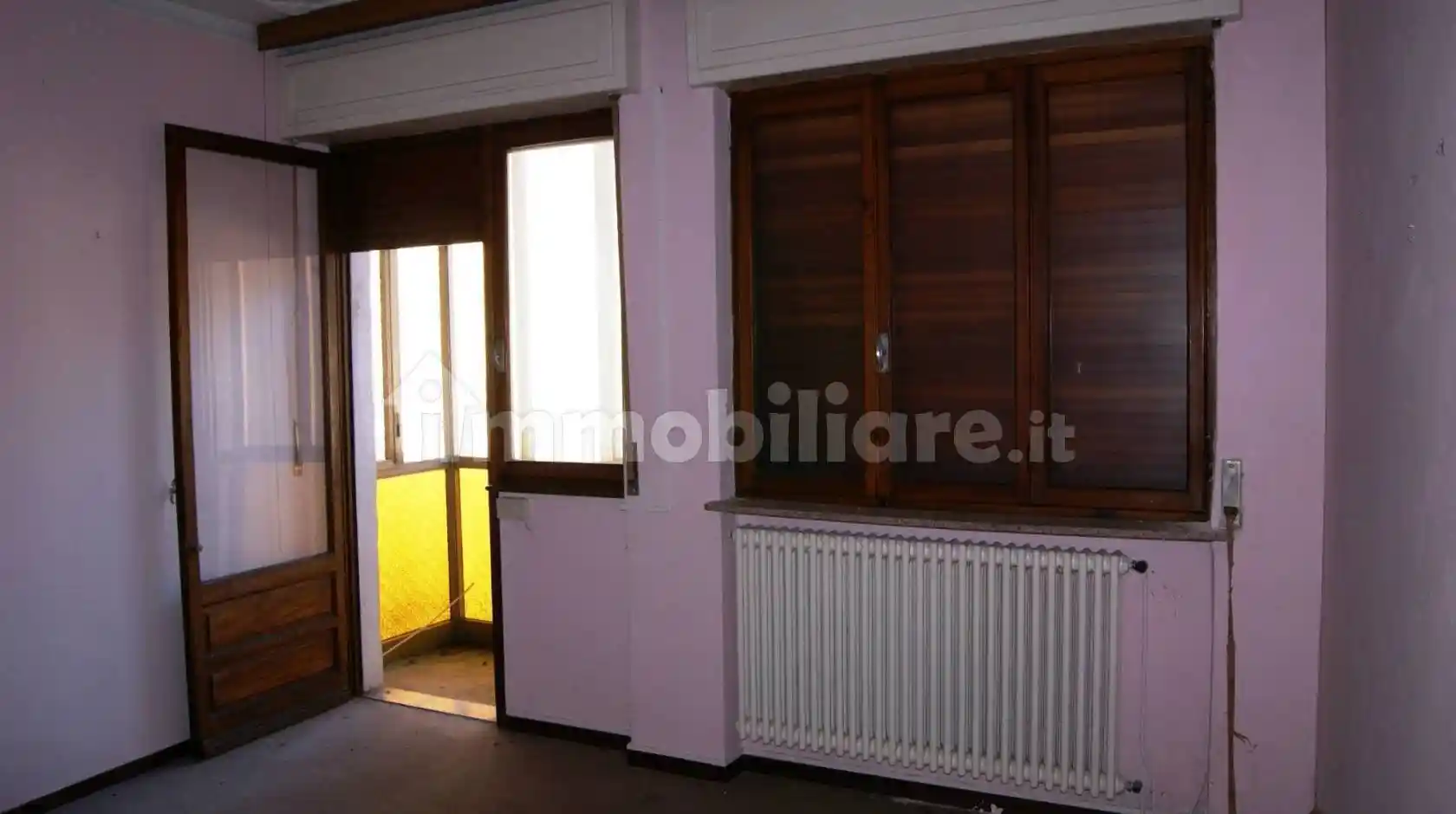 Casa indipendente in vendita a Casale Corte Cerro