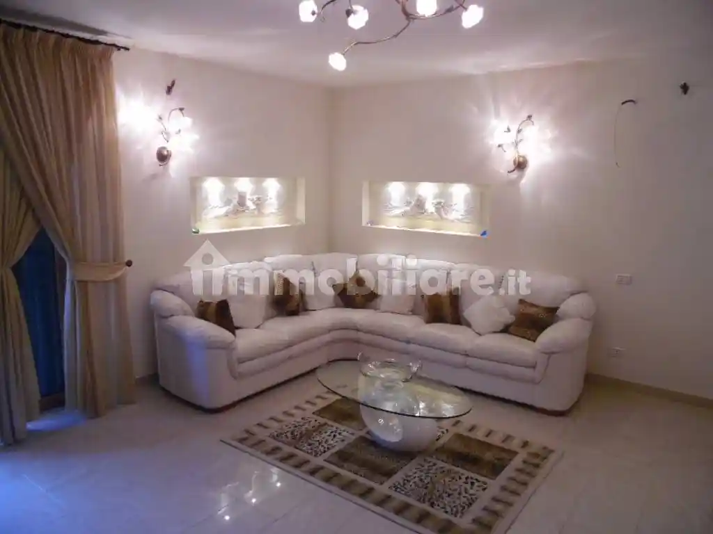 Villa in vendita a Fondi