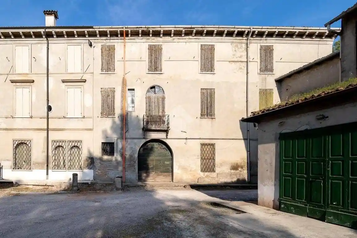 Casa indipendente in vendita a Marmirolo