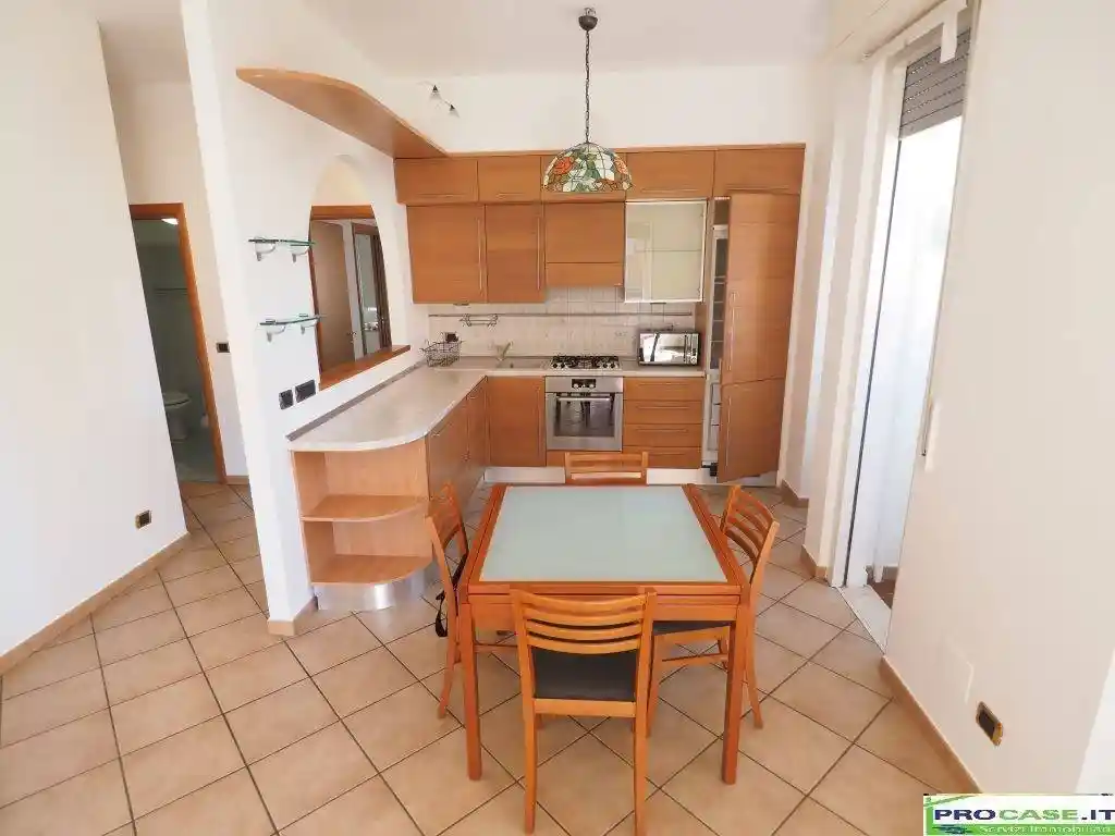 Appartamento in affitto a Saronno