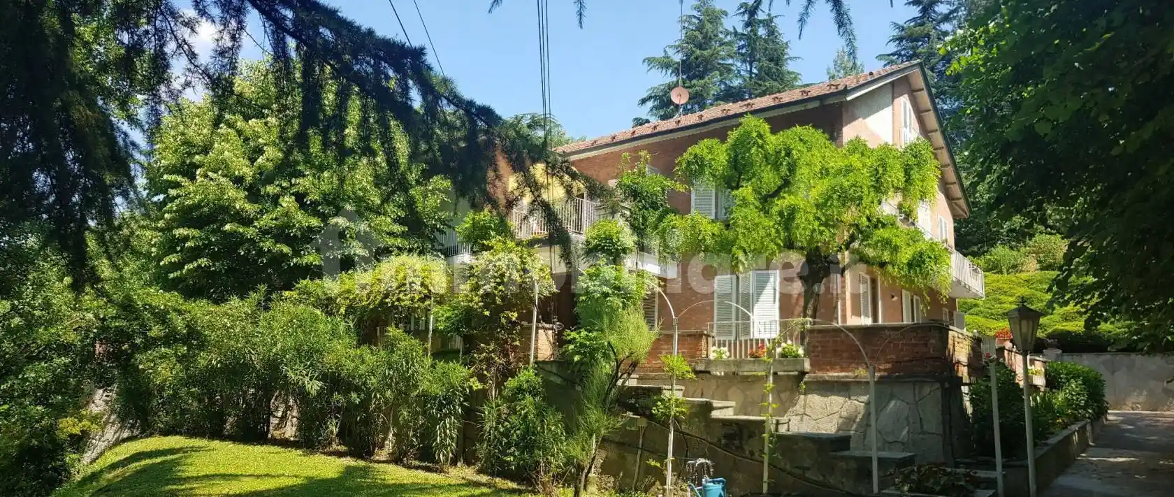 Villa in affitto a Bra