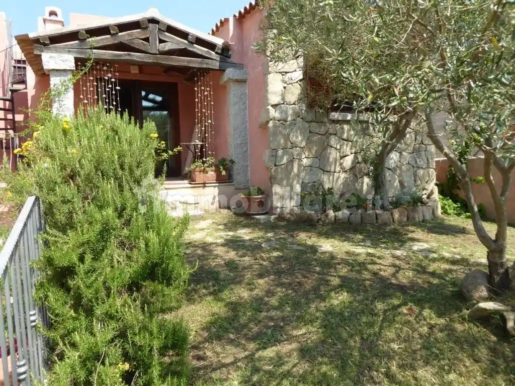 Villa in vendita a Olbia