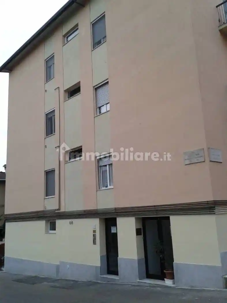 Appartamento in affitto a Pavia
