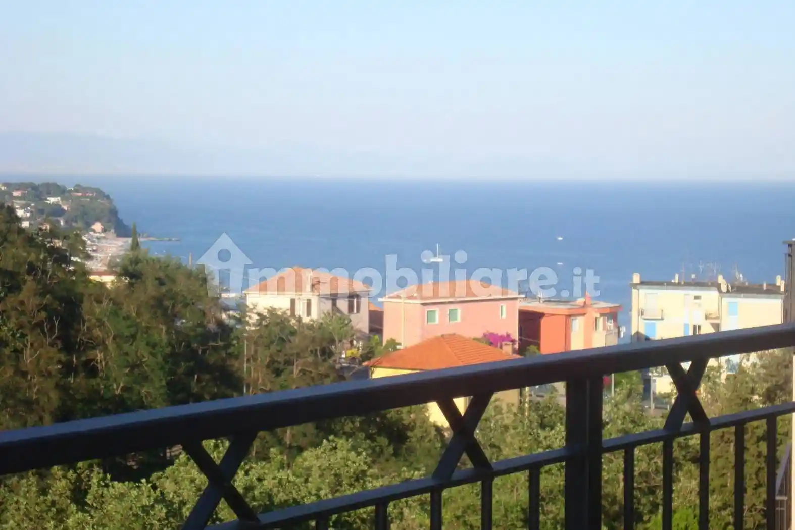 Appartamento in vendita a Albissola Marina