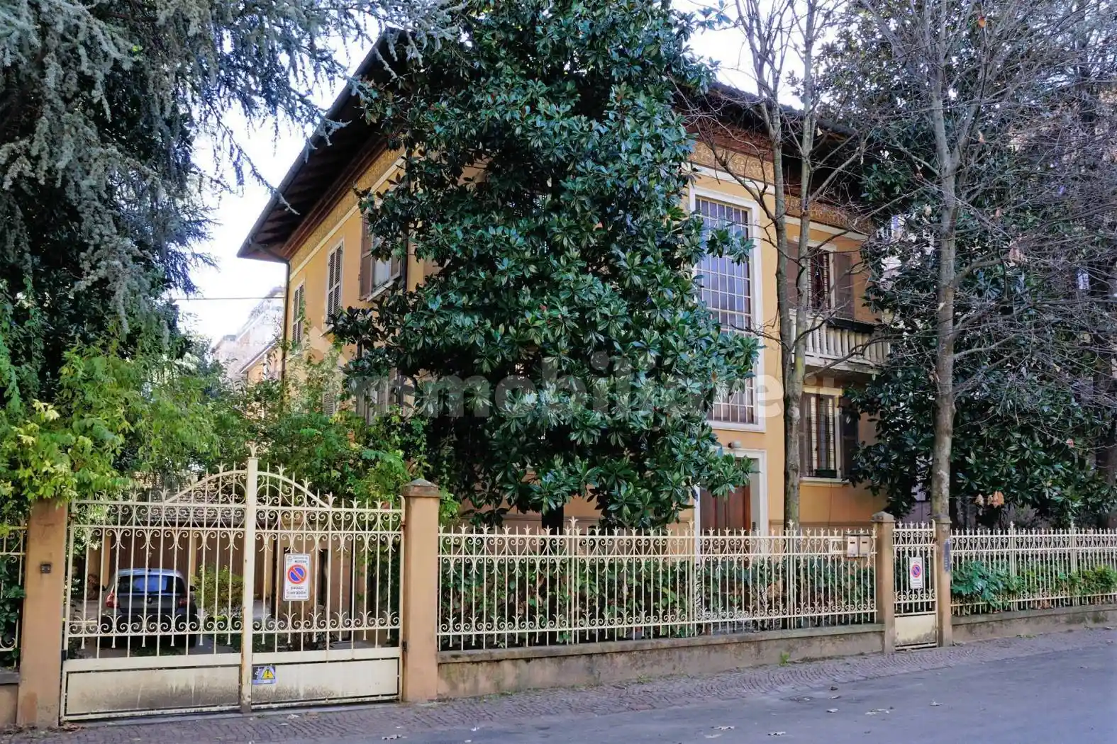 Villa in vendita a Modena