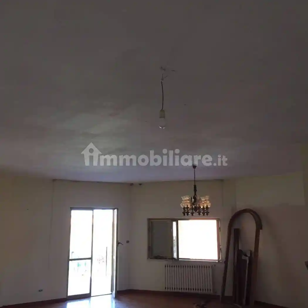 Trilocale via del Fosso di Sant'Andrea, Morena, Roma - foto 2