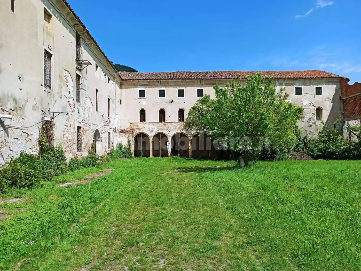 Rustico - Casale in vendita a Longare