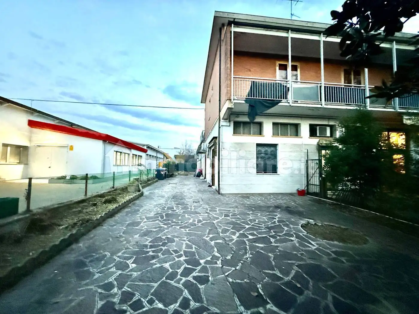 Casa indipendente in affitto a Modena