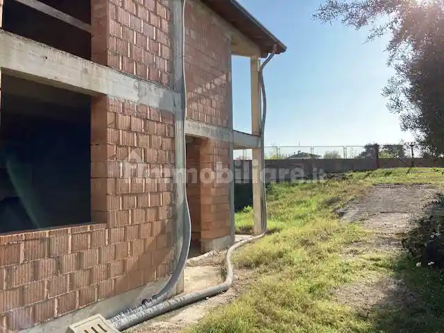 Villa in vendita a Faenza