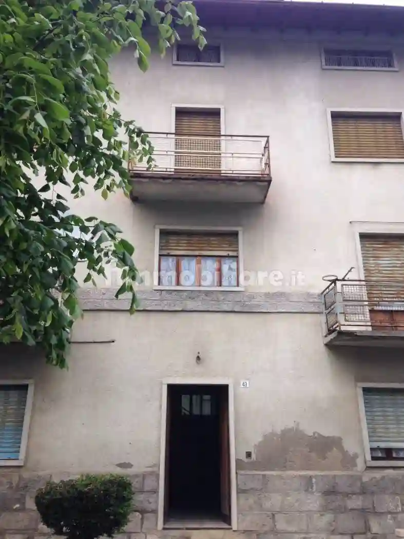 Palazzo - Edificio - foto 2