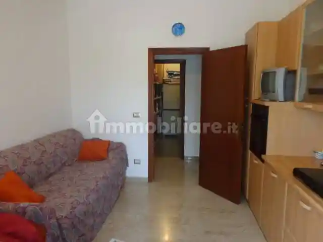 Quadrilocale via Genova 31, Marina di Gioiosa Ionica - foto 3