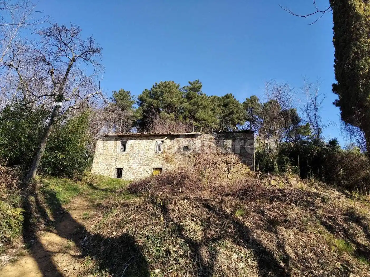 Rustico - Casale in vendita a Montecatini-Terme