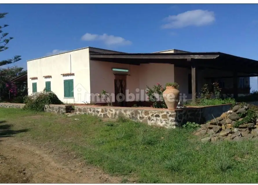 Villa in affitto a Ustica