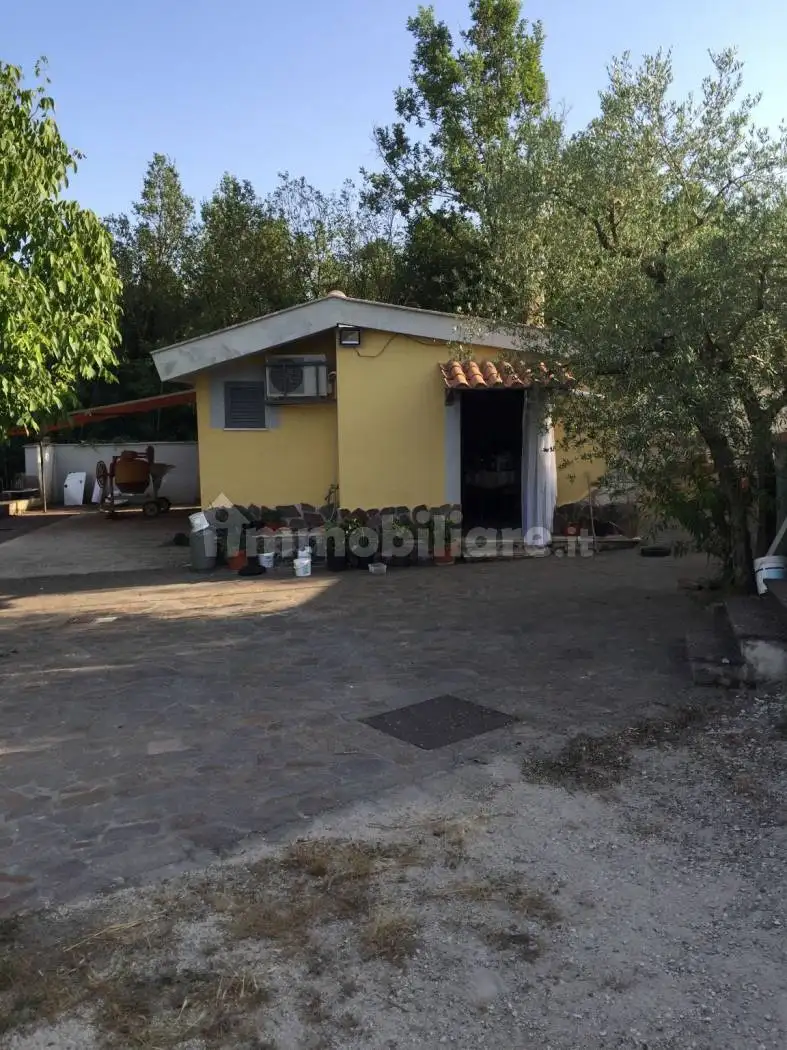 Villa in vendita a Pisoniano