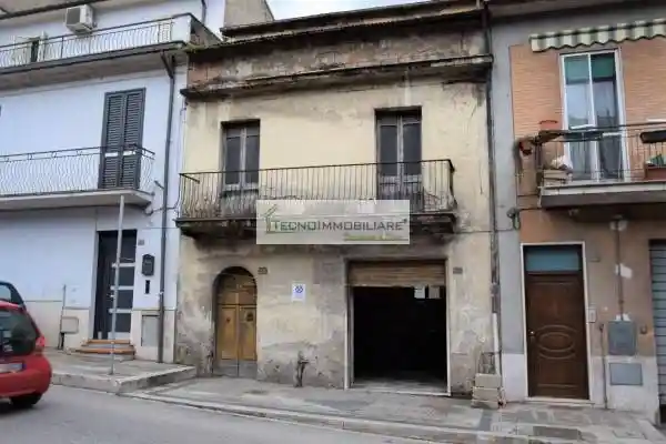 Casa indipendente in vendita a Pontecorvo