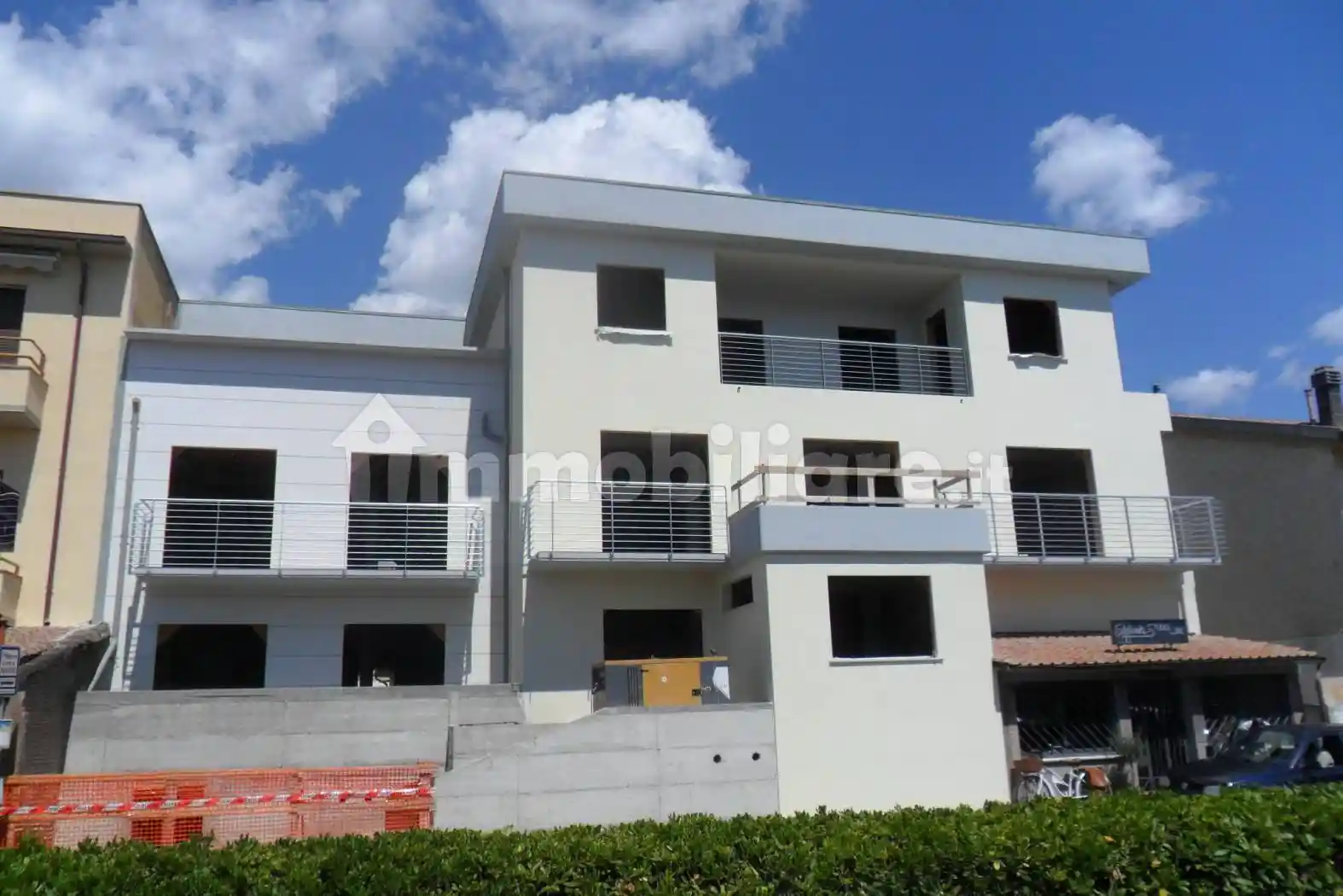 Palazzo - Edificio in vendita a Castiglione della Pescaia