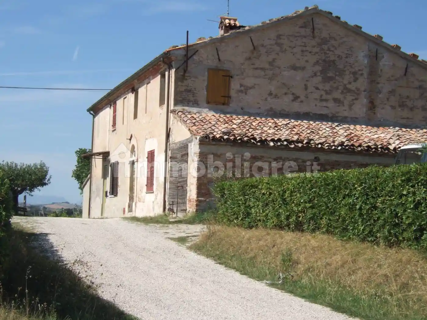 Rustico - Casale in vendita a San Costanzo