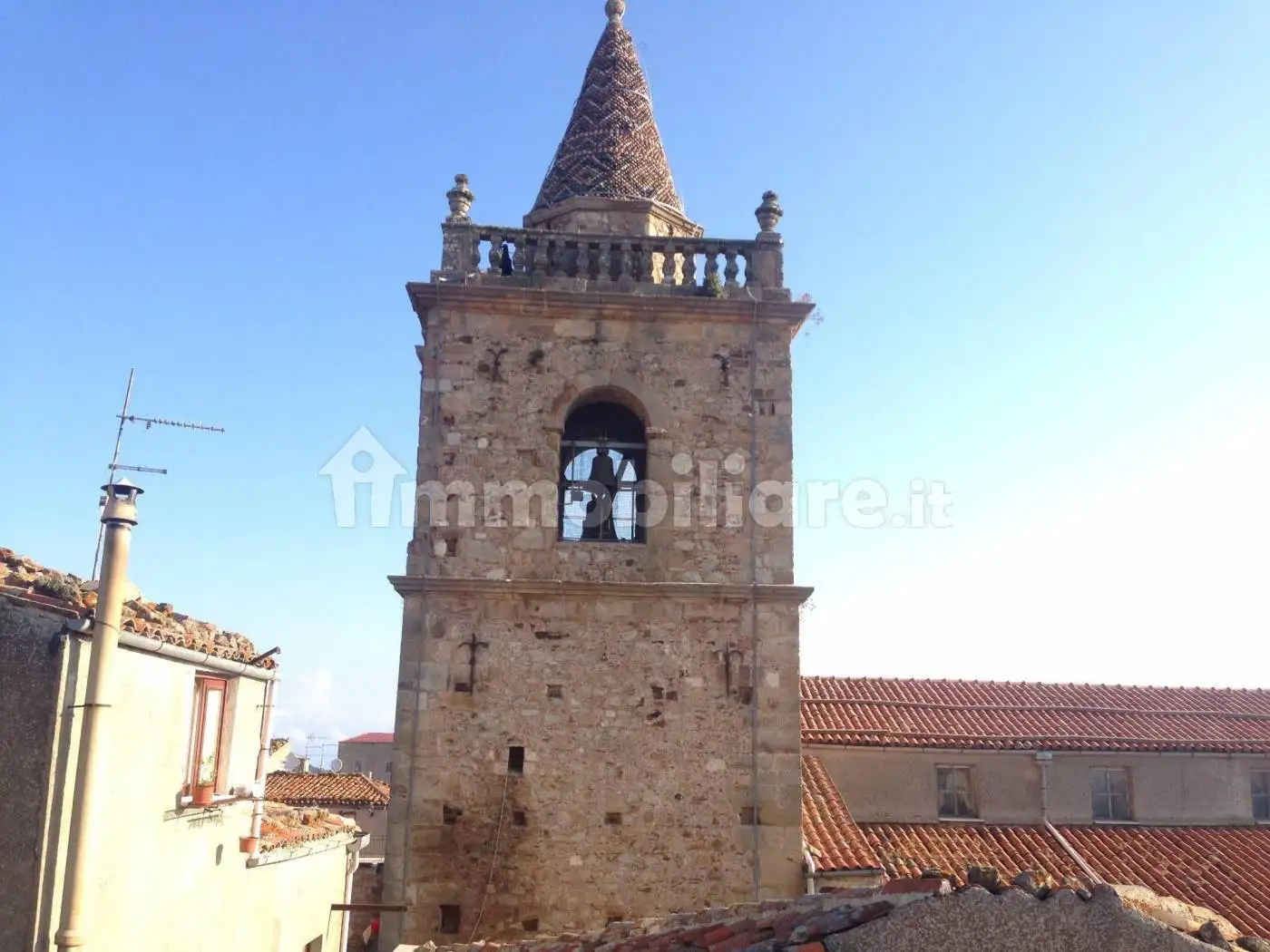 Casa indipendente in vendita a Geraci Siculo
