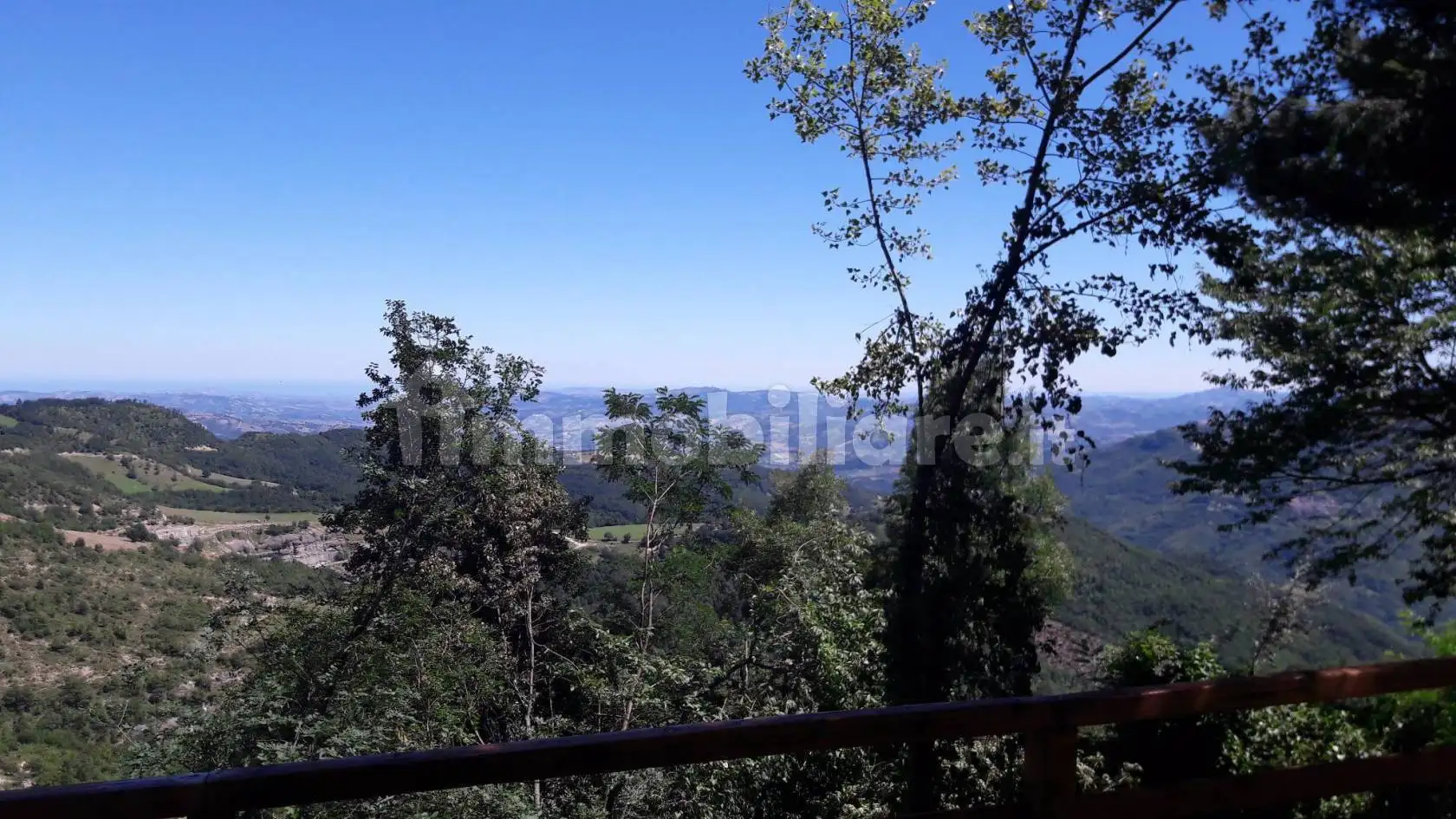 Villa unifamiliare via della Chiesa, San Giorgio, Crognaleto - foto 5