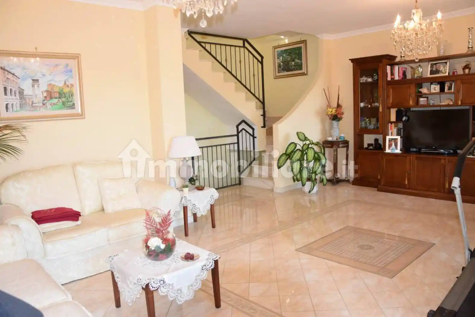 Villetta a schiera in affitto a Guidonia Montecelio