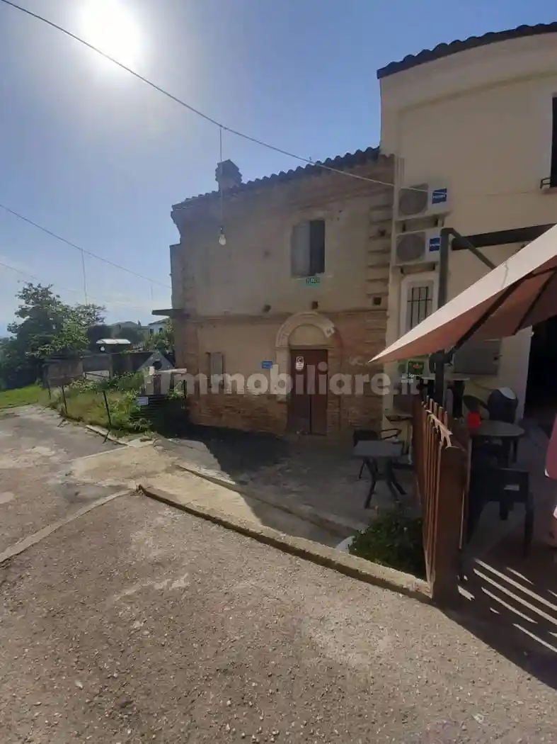 Terratetto unifamiliare via Indipendenza, Caprara D'abruzzo, Spoltore - foto 3