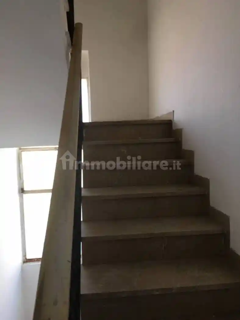 Palazzo - Edificio in vendita a Comiso