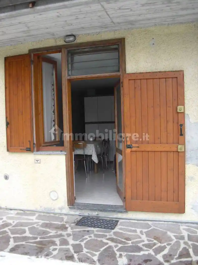 Appartamento in vendita a Valleve