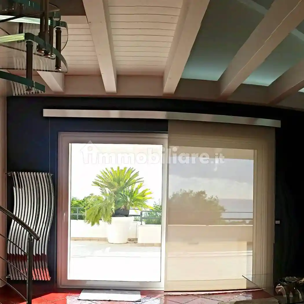 Villa unifamiliare via Don Matteo dei Marchesi Cosentini 2, Praia a Mare - foto 2