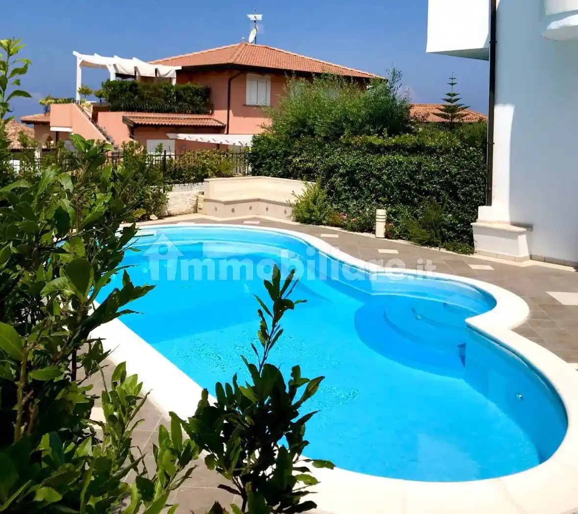 Villa unifamiliare via Don Matteo dei Marchesi Cosentini 2, Praia a Mare - foto 5