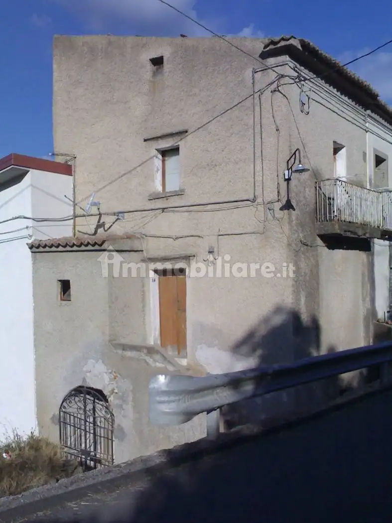 Rustico - Casale in vendita a Fuscaldo